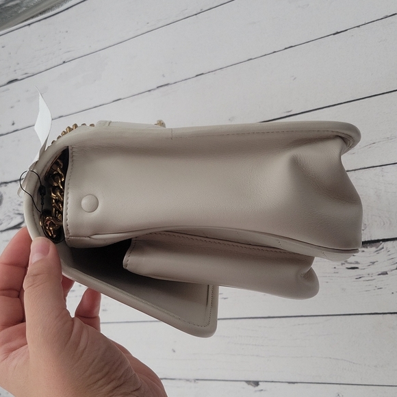 YSL Niki Medium Quilted Flap Shoulder Bag - Picture 4 of 15